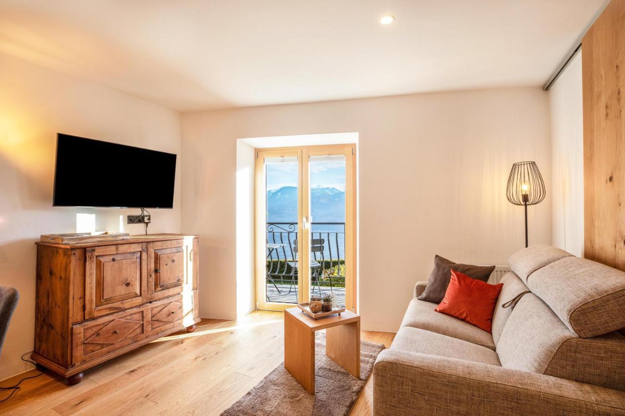 Brantenhof Ferienwohnung Vinea Cortaccia Εξωτερικό φωτογραφία